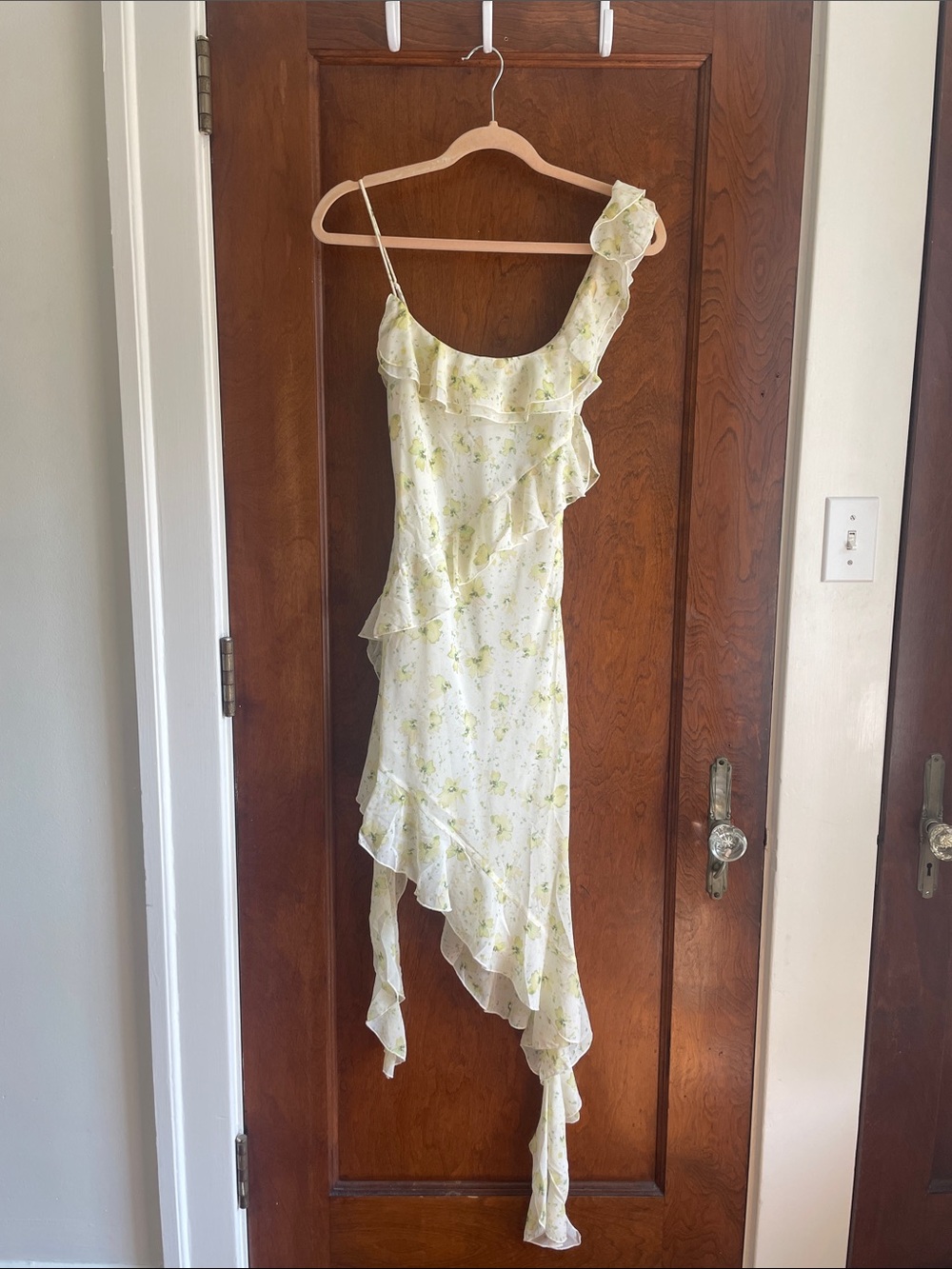 Forever 21 White with Light Green Floral One-Shoulder Ruffle Dress